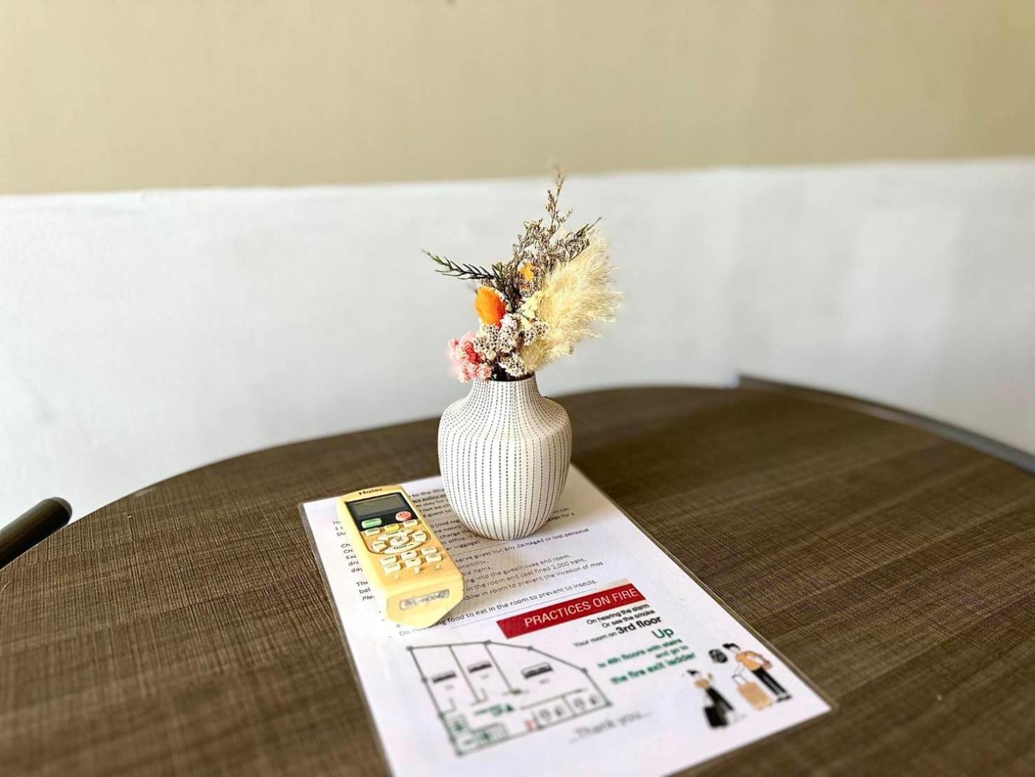 Rhythm Of Life Guesthouse 56 Бангкок Экстерьер фото